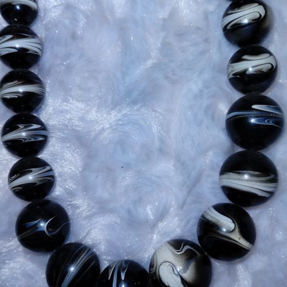 Rare Beaded Necklace - Picture 1 of 5